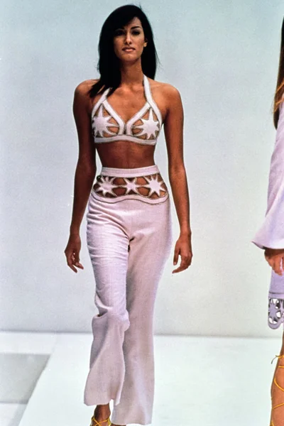 Look 32